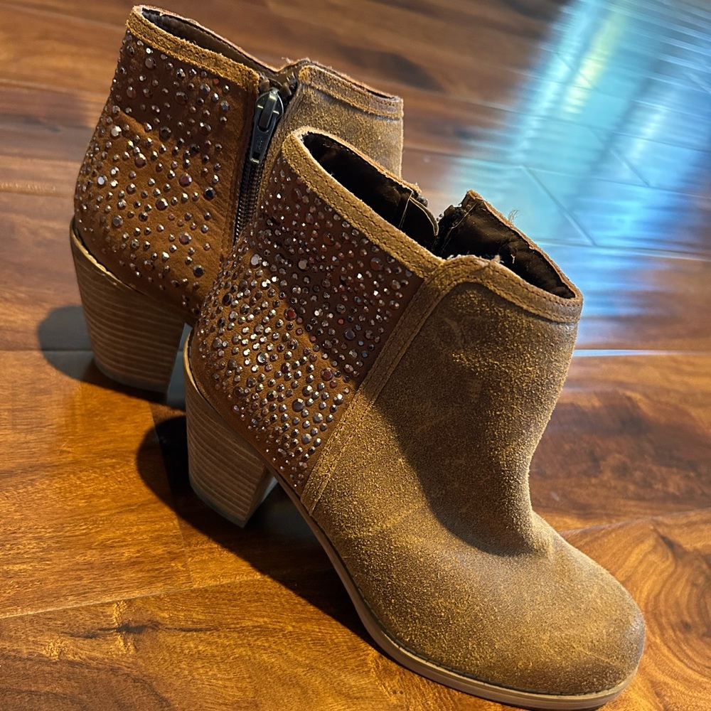 Carlos Santana Booties Size 6.5